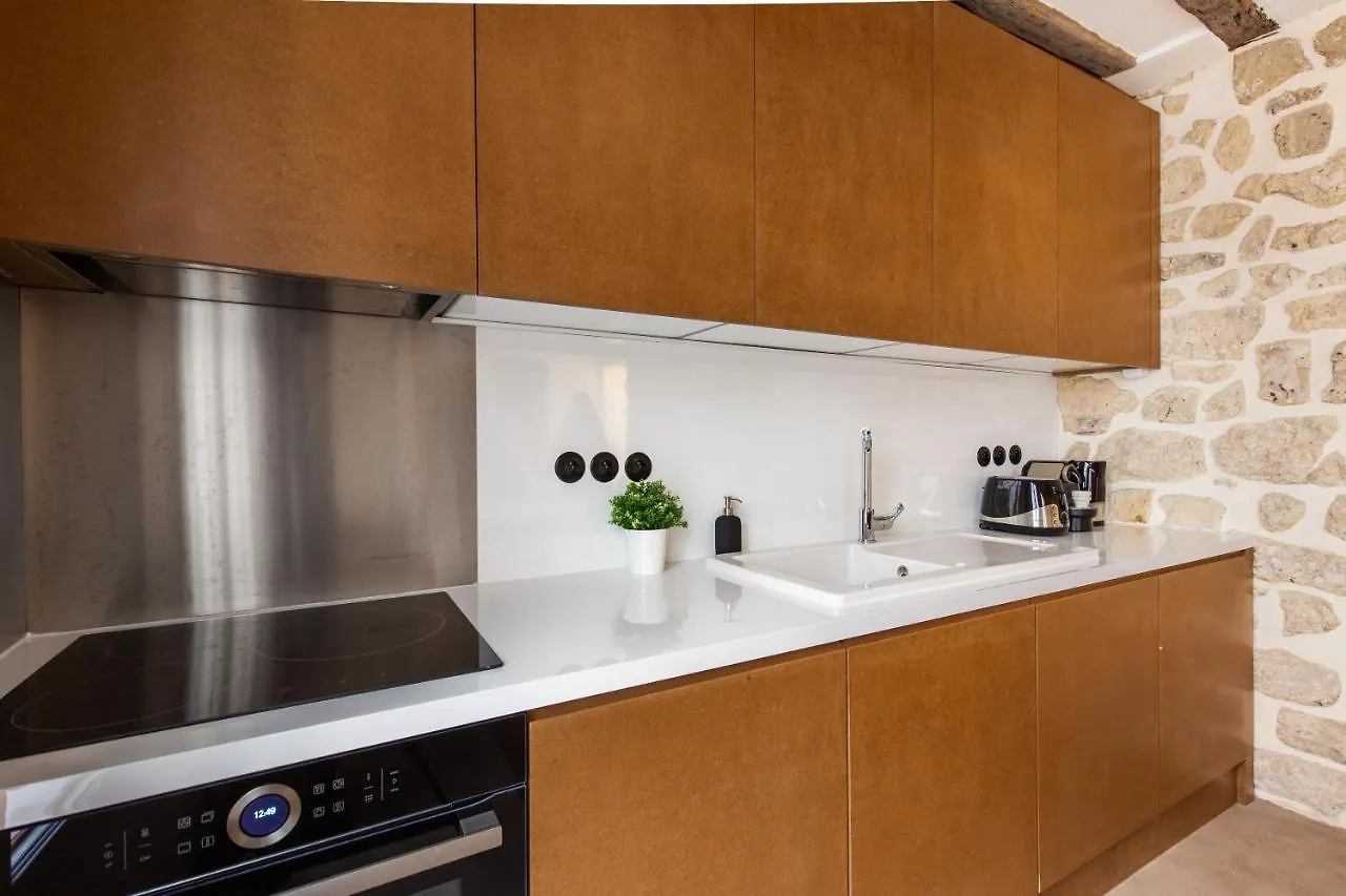 Cmg Magnifique Appartement D'Architecte - 5P - Le Marais Paris 0*,  France